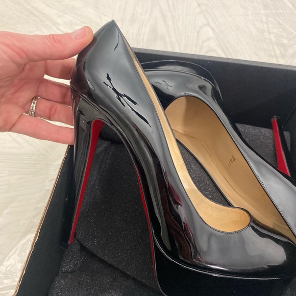 Authentic Christian Louboutin’s women’s heel - Picture 4 of 10